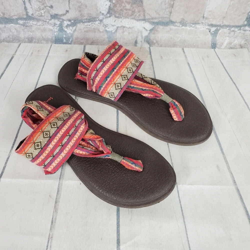 Sanuk Yoga  Sling Flip Flop Sandals Southwestern Pattern